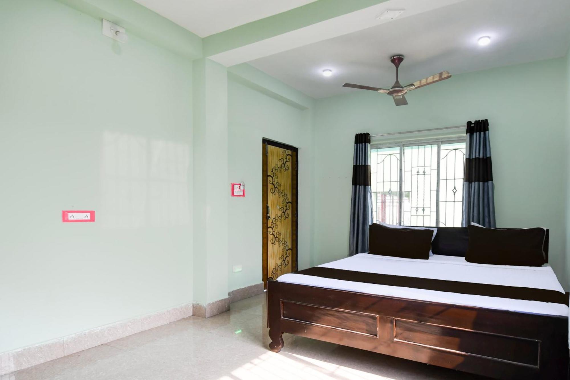 Hotel O Astha Homestay Мандармани Экстерьер фото